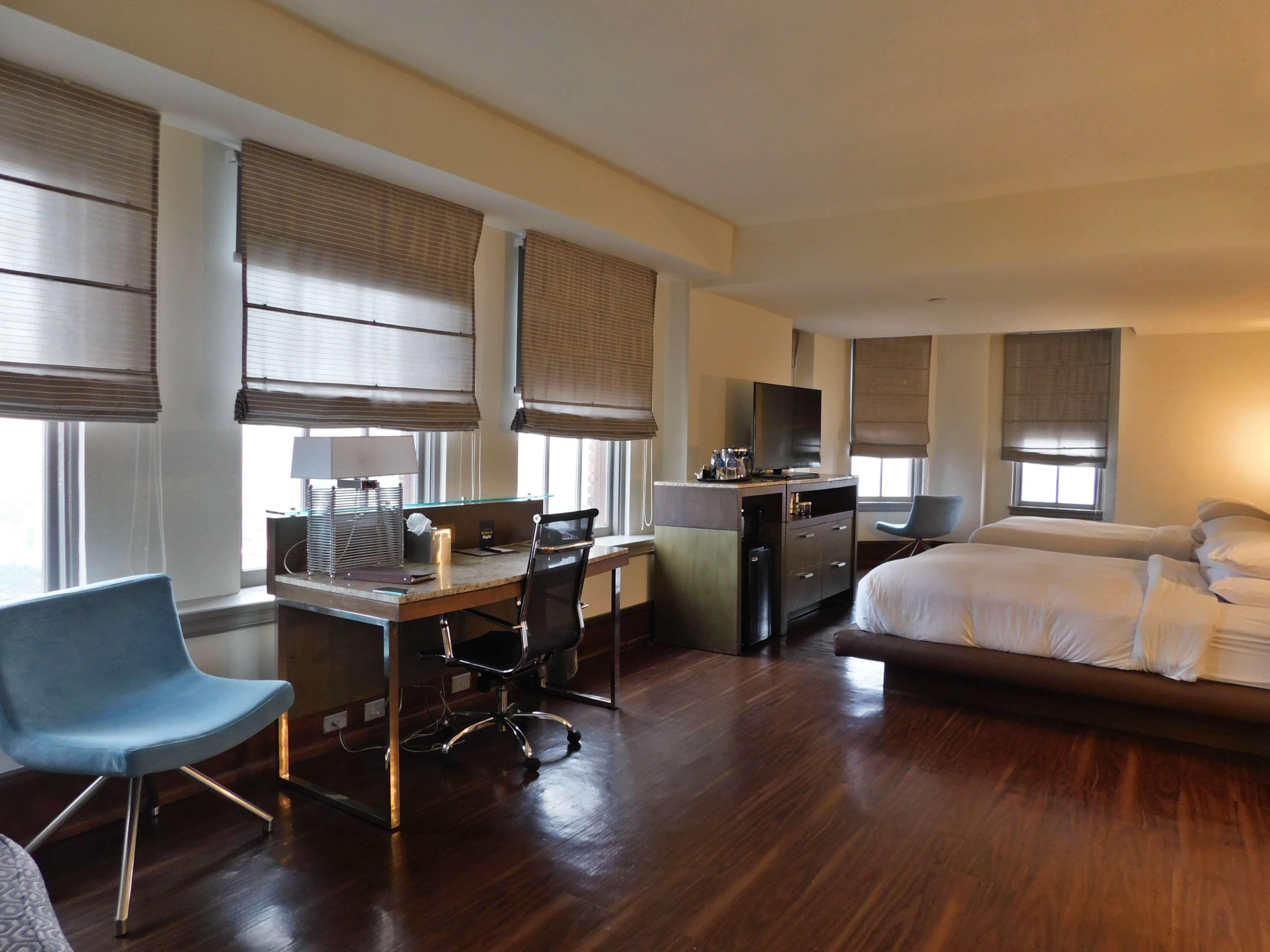 The Tudor Arms Hotel Cleveland - A Doubletree By Hilton Ngoại thất bức ảnh