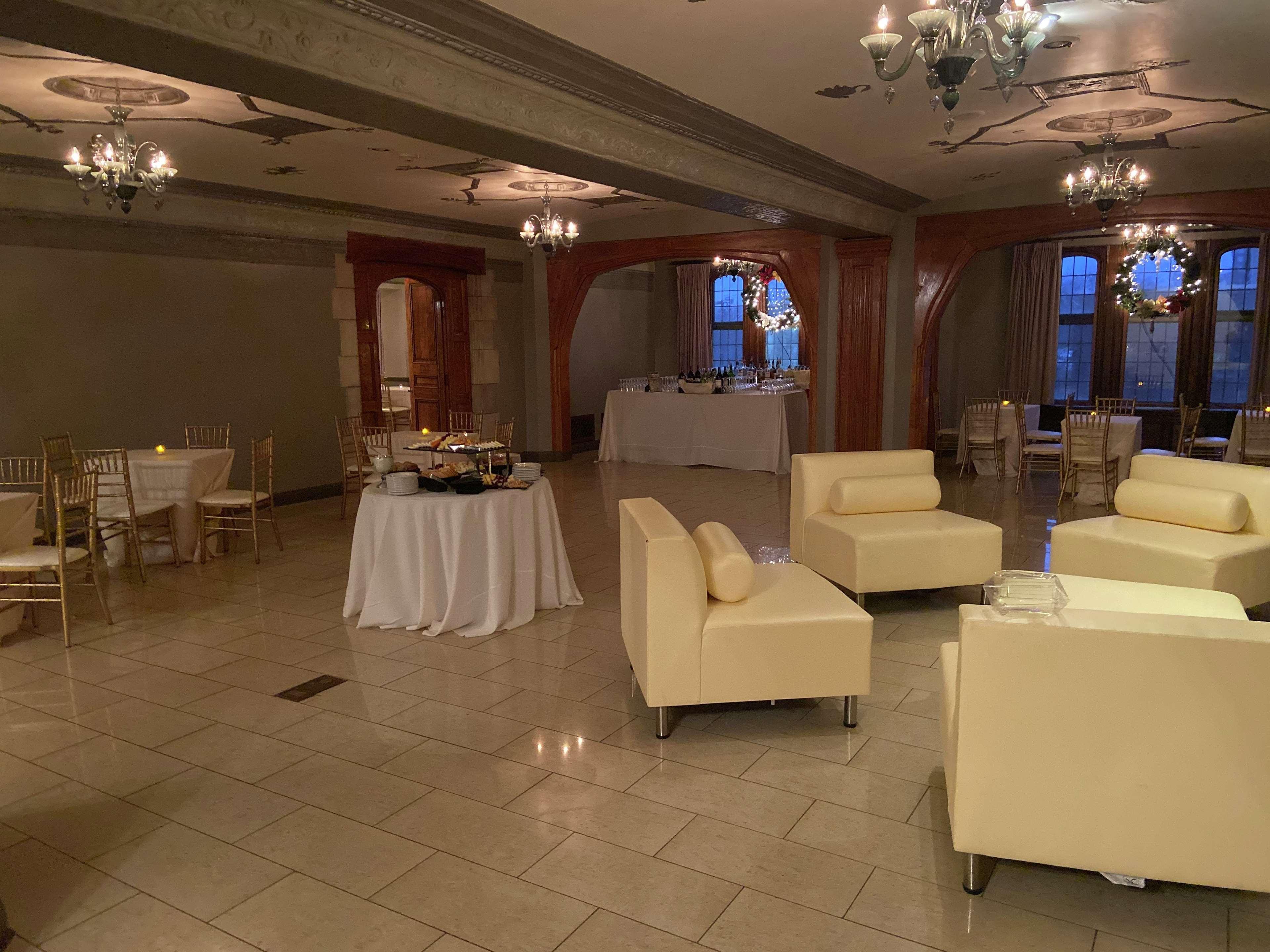 The Tudor Arms Hotel Cleveland - A Doubletree By Hilton Ngoại thất bức ảnh